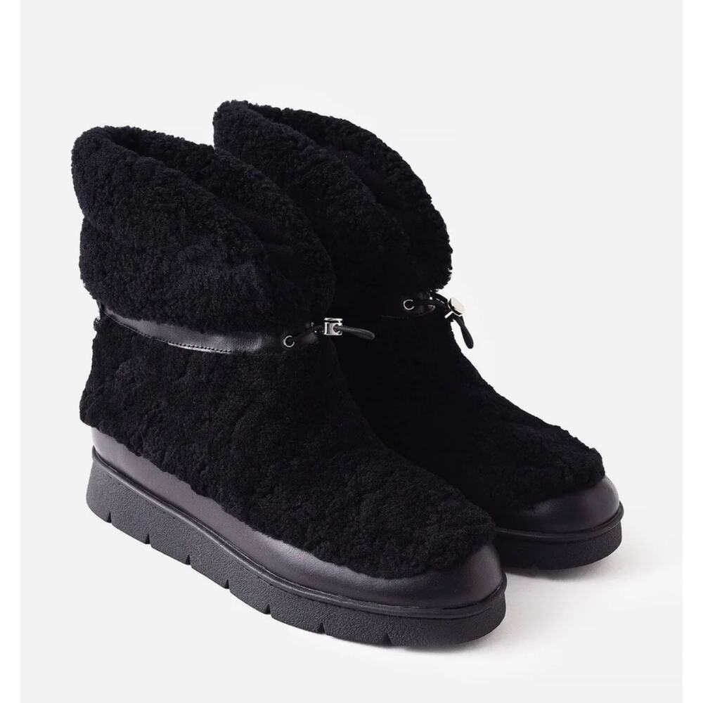 Marc Fisher Kamryn Black Genuine Shearling Platform Booties Size 6 Après Ski